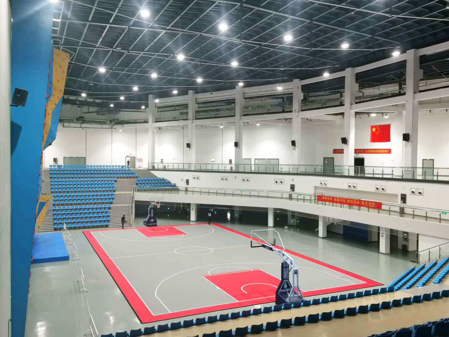 揚(yáng)州南部體育公園籃球場(chǎng)