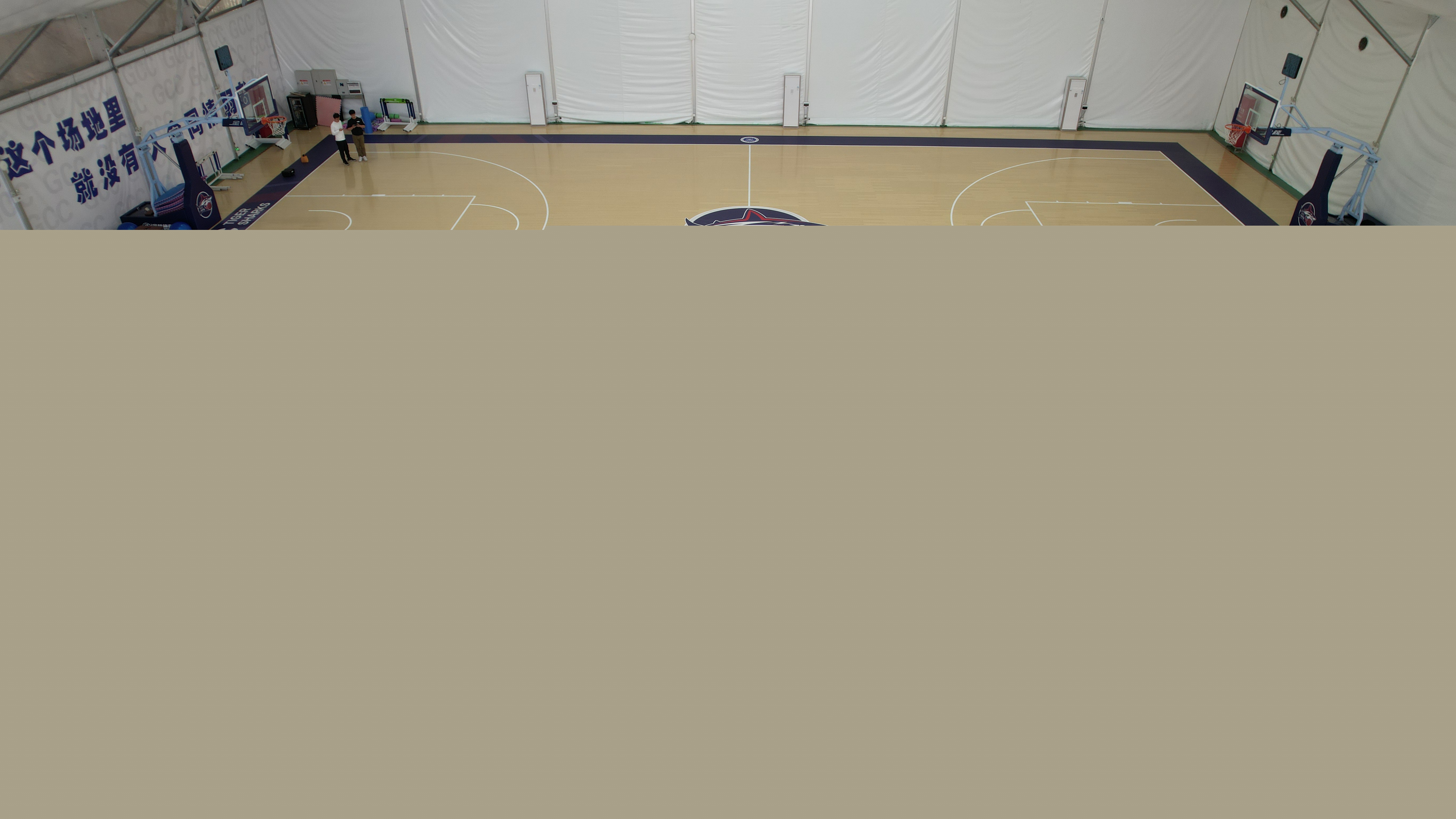 廣州商學(xué)院風雨球場