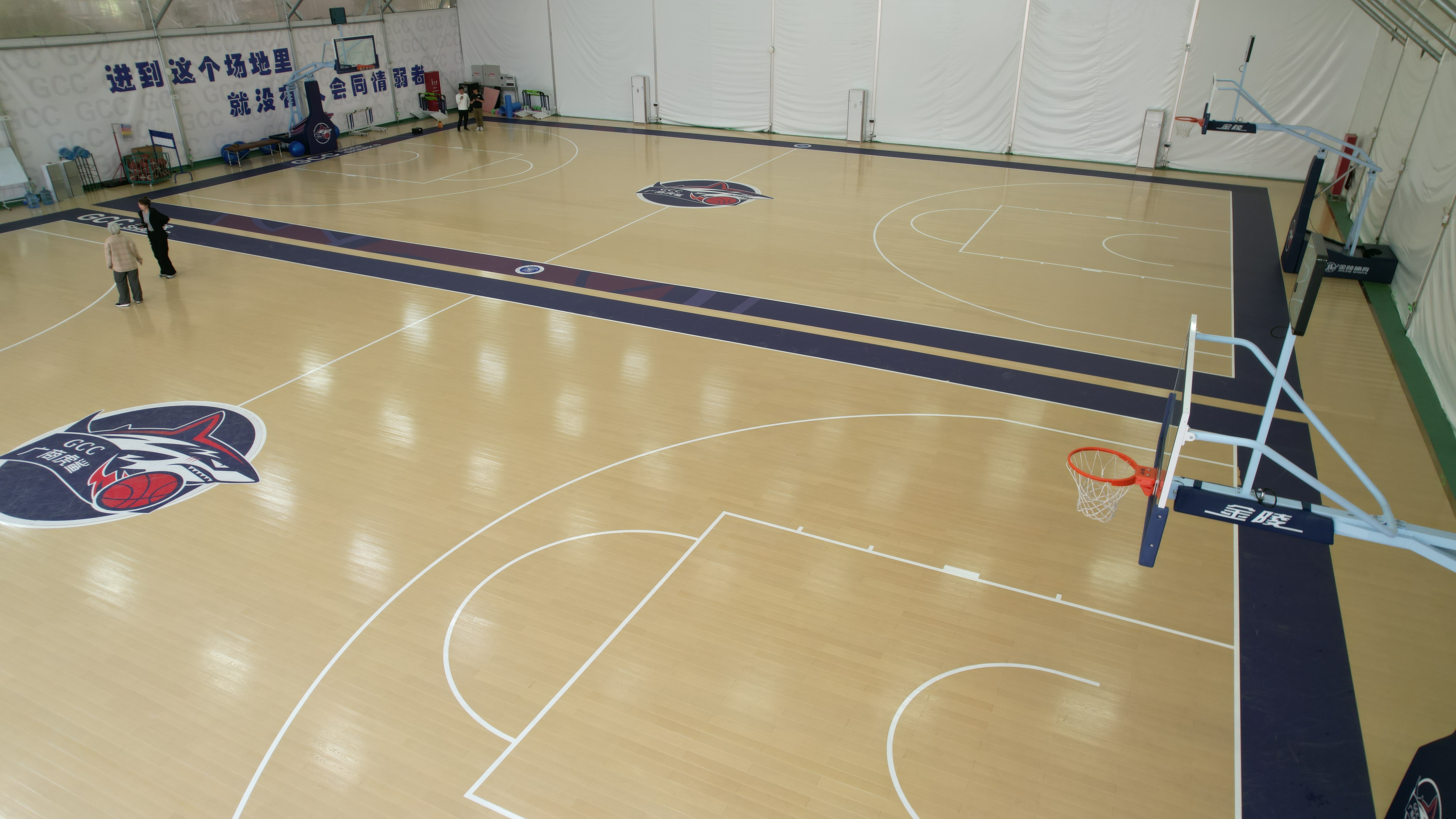 廣州商學(xué)院風雨球場